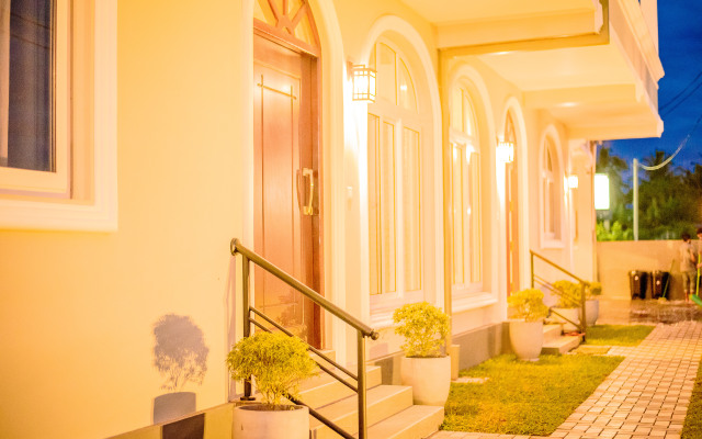 Yoho Shamaz Galle Villa