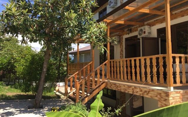 Kamila Private House