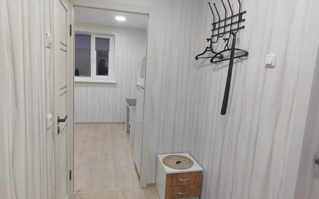 Квартира возле ТРЦ Плазма с лифтом и балконом