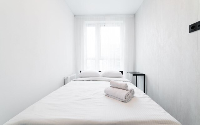BelaTravel po adresu Bratskaya, 11 Apartments