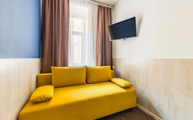 Квартира Двухместная студия возле Александро-Невской лавры (Х4)