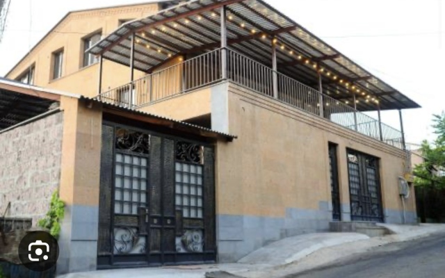 Velvet Vouge Hostel