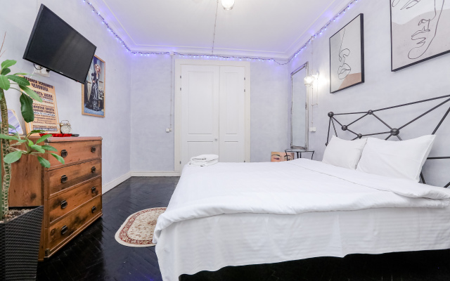 BelaTravel po adresu Nezavisimosti, 83 Apartments