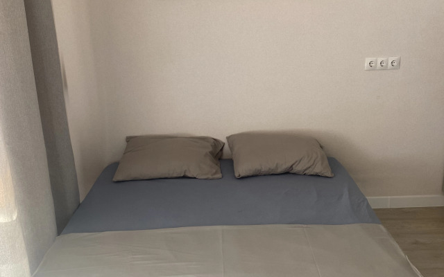 Квартира Студия на Мирной 9/1