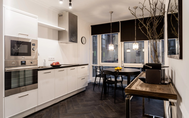 Charme Apart St. Petersburg/ Charme Blanc Apartments