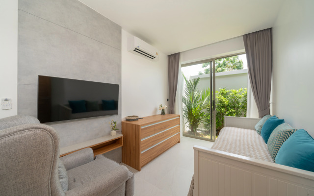 Luxury villa Bangtao with a Tropical Garden Villa