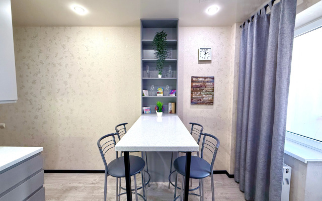 Квартира DreamApart Уют у Парка