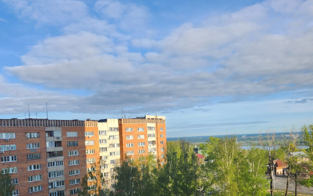 S Vidom na Zakat Rodionova, 19 Flat