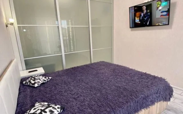 Квартира на Крымской 89 (729)