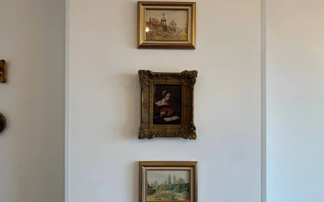 Квартира Роскошь старины в сердце Ярославля с подземной парковкой