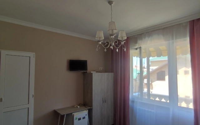 Mariya Guest House