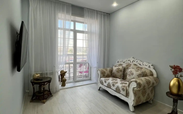 Shakhterov 68 Super Zhilie Flat