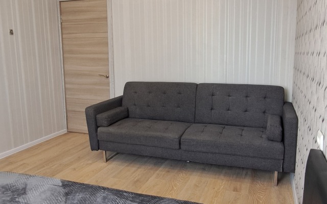 Marshala Isakovskiy Flat