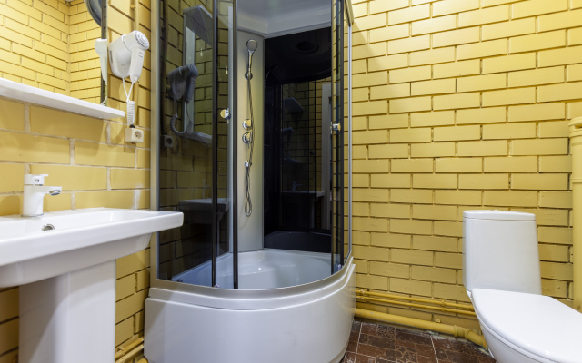 House On Potapova Guest House