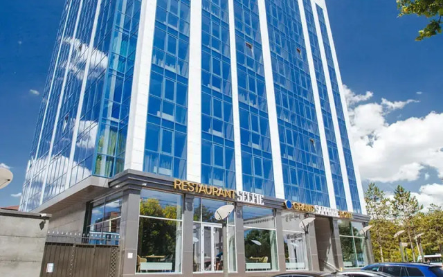 Апартаменты в Отеле Гранд Сапфир