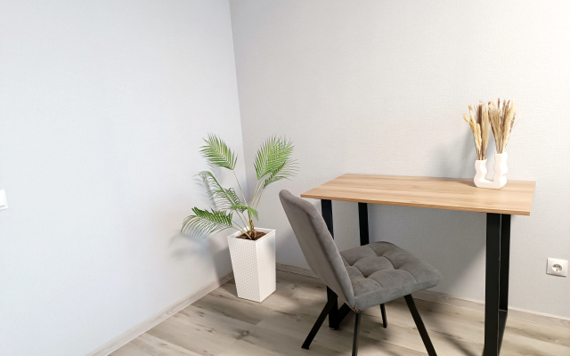 S Fontanom Vo Dvore Flat
