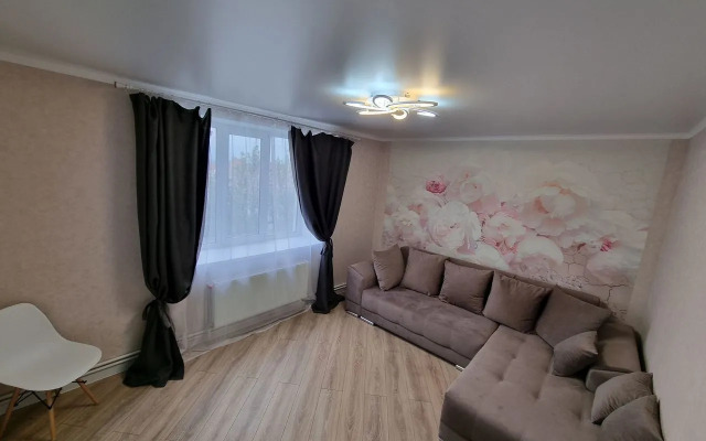 3 Na Ulitse Mendeleeva 21 Flat