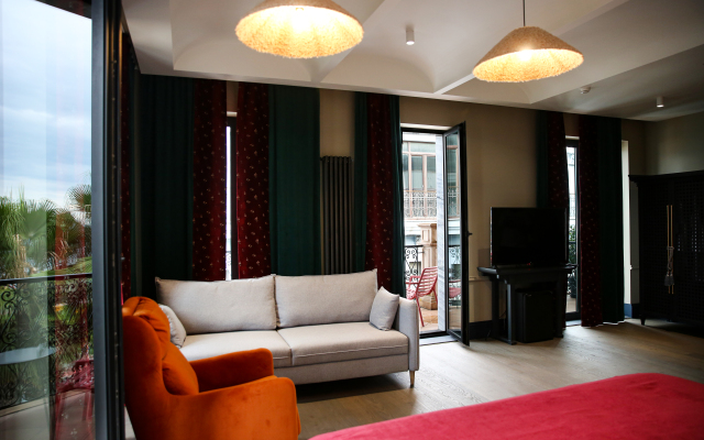 Retro Hotel