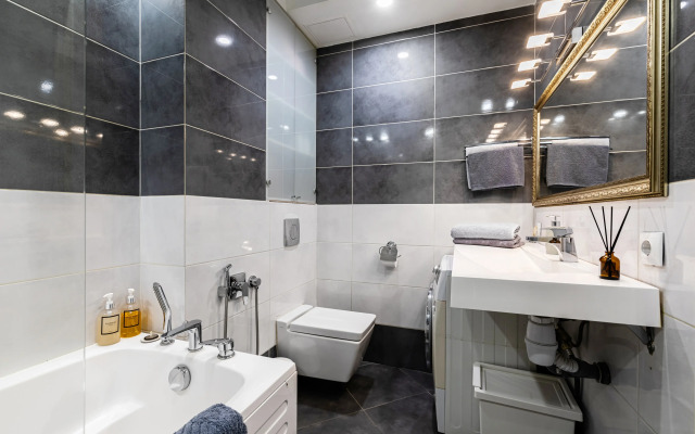 Uluchshennaya dvuhkomnatnaya vo vnutrennem dvorike Baumana Flat