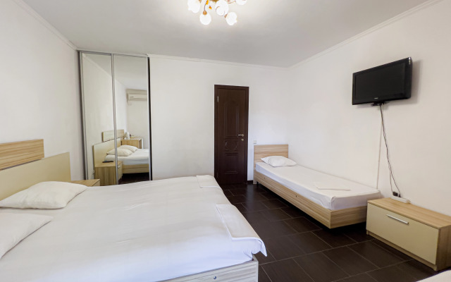 Delfin na Chernomorskoy Guest House