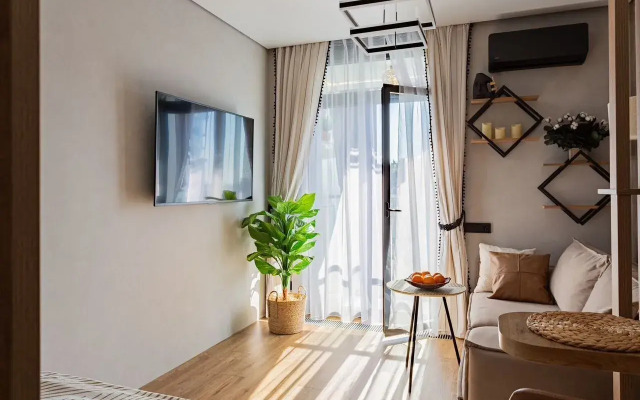 Na Yasnogorskoy Ulitse 16/2k7 Apartment