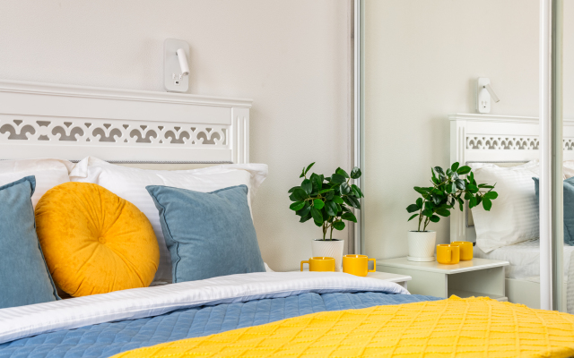 prostornaya vidovaya uglovaya uyutnaya evrotryoshka do 5 gostej flat