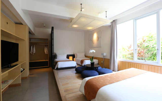 The 101 Bali Fontana Seminyak Hotel