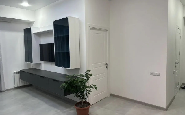 Квартира White 47