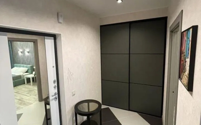 Квартира на Героев 18