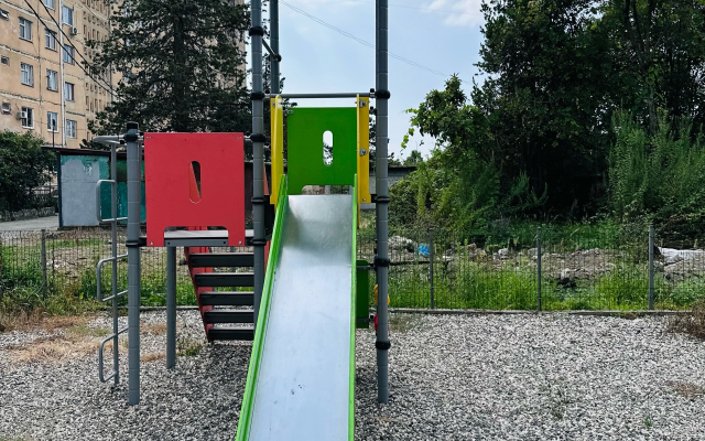 Flat S Balkonom Na Pochtovoy Ulitse