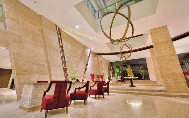 Отель de Vins Sky Hotel Seminyak