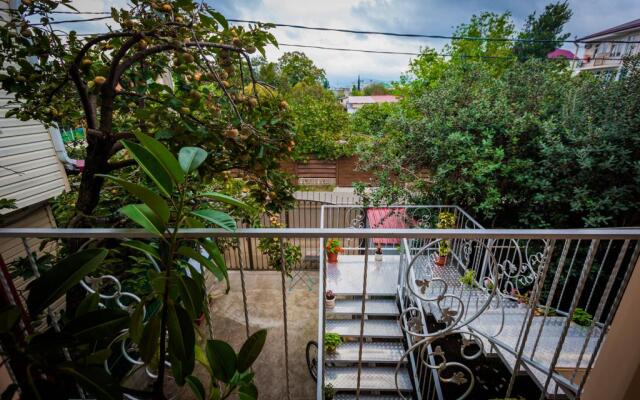 On Kramskoy Street Guest House