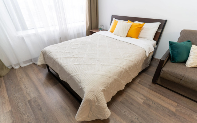 10 Апартаменты Радиус на Малышева 42а (20)