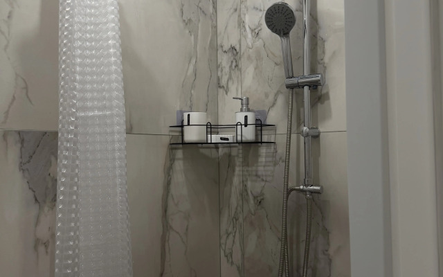 Частный дом с видом на лес и горы