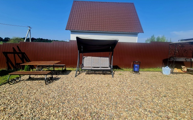 S Krasnym Zalom Private house