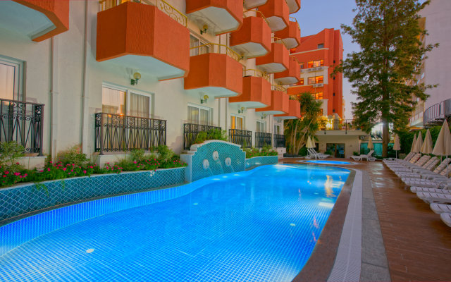 Antique Roman Palace Museum Hotel - Adults Only Ultra All Inclusive