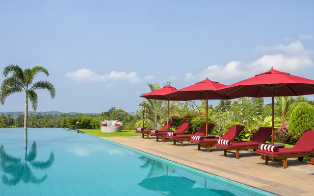 Mayurana by Edwards Collection Villa