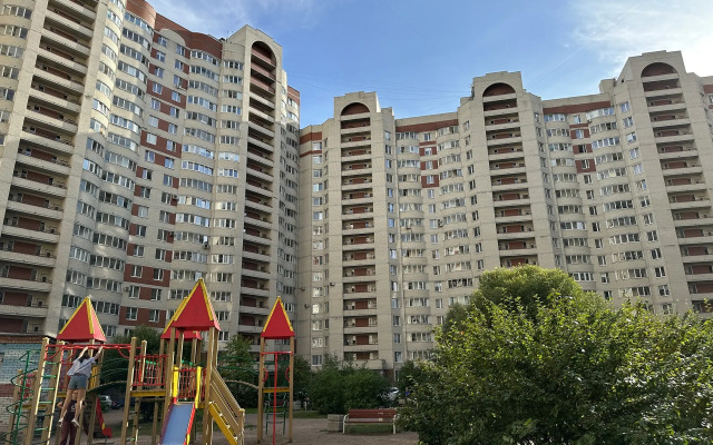 Dvukhkomnatnaya Do 5 Chelovek Flat
