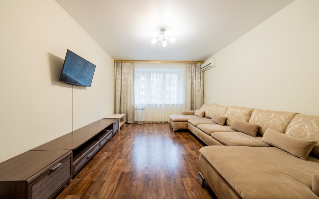 Апартаменты Favorite House в Южном Берегу