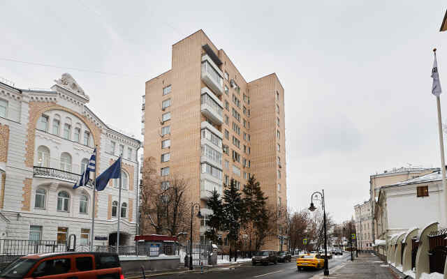 Gm U Patriarshikh Prudov Apartments