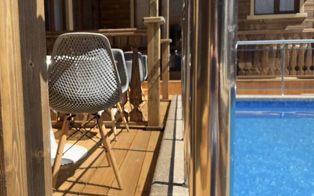 Na Krymskoy Guest House