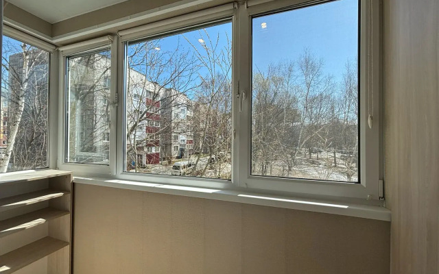 1-Kom Mira 284a-19 Kakdoma Sakhalin Flat