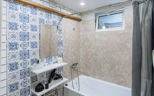 Uyutnyij Obekt V Tsentre Goroda Flat