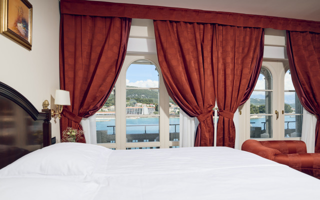 Arbiana Heritage Hotel