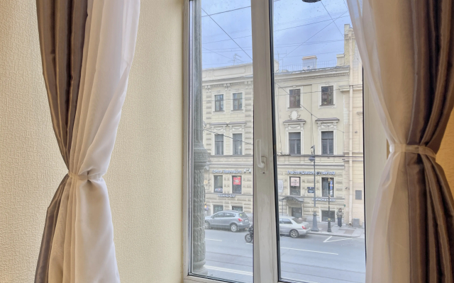 Апартаменты SyncotelHome Аничков Бридж 2