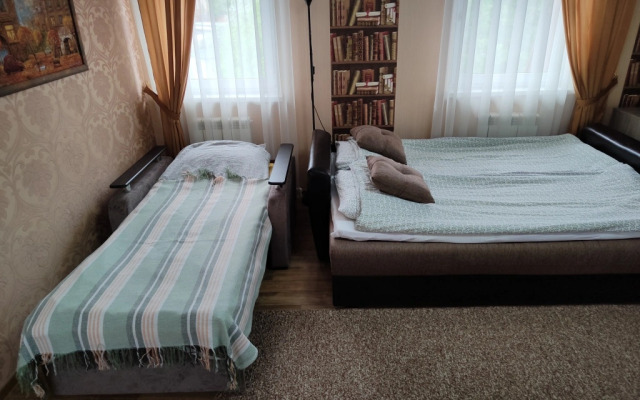 Апартаменты на Гражданской №1