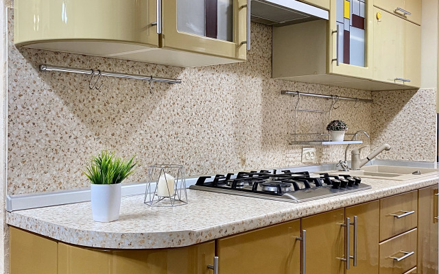 Квартира Трехкомнатная рядом с рынком