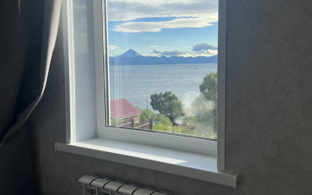 Castnyj Dom v Centre s Vidom na More i Vulkany