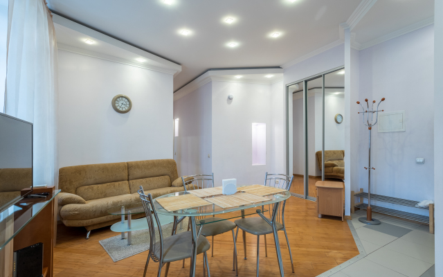 Апартаменты на Прямом переулке 5/1