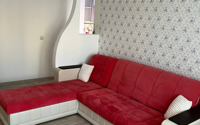 V Rayone Kristalla Flat